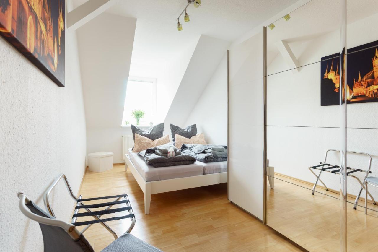 Wohnung Mit Blick Auf Die Zitadelle Petersberg - 3 Zimmer Erfurt Exterior foto